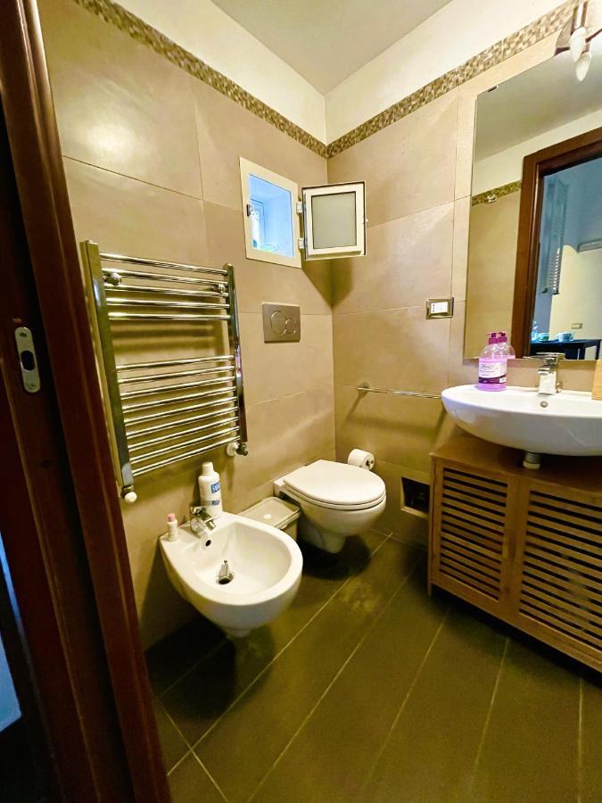 Апартаменты Casa Pizzoli Бари Экстерьер фото